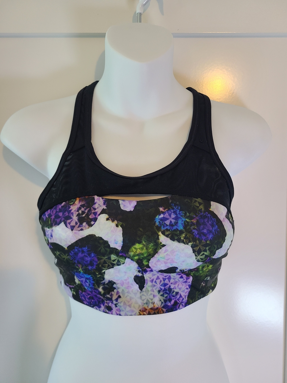 Nike Women’s Black Floral Print Sports Bra